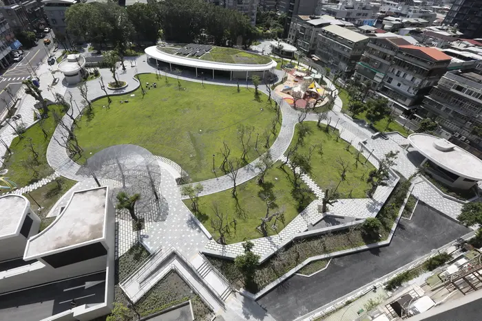 台北市振華公園地下停車場新建工程